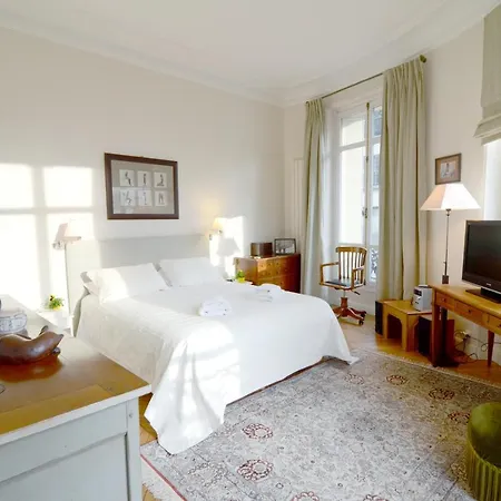 Apartment Champs Elysees
